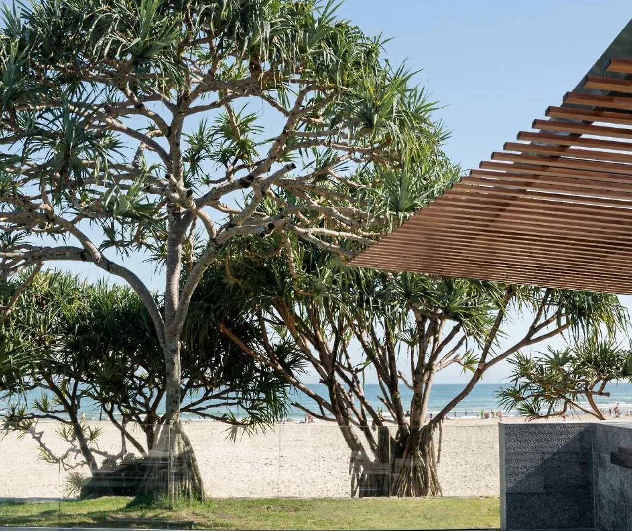 Netanya Noosa Beachfront Resort